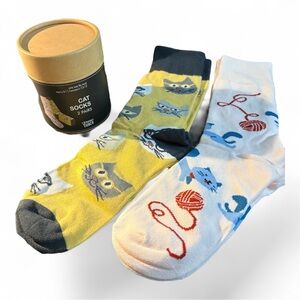 Laugh Track Cat Patterned Socks - Multicolor 2 pairs NIB